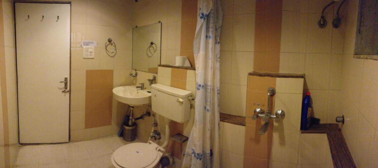 Livewel Serviced Apartments Bombaj Exteriér fotografie